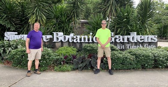 An Ocean of Orchids at the Singapore Botanic Gardens An Ocean of Orchids at the Singapore Botanic Gardens