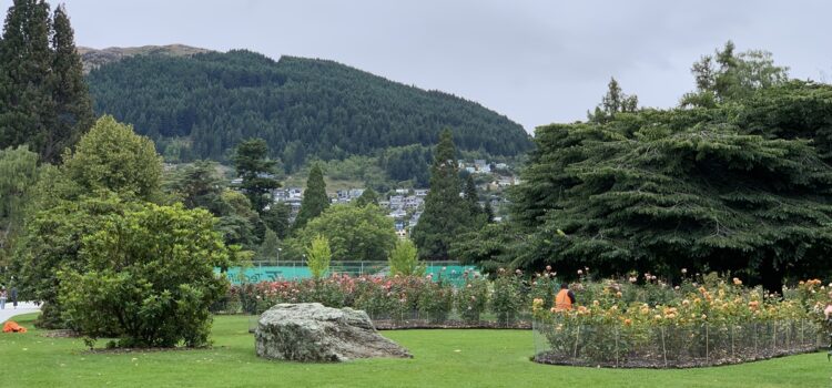 Photos from Queenstown Gardens Photos from Queenstown Gardens