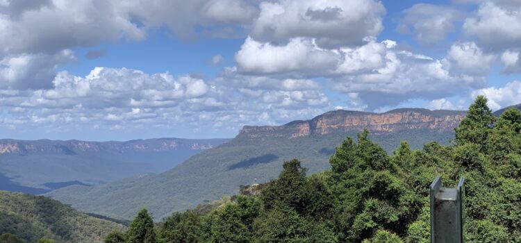 Sydney’s Blue Mountains and Featherdale Wildlife Park
